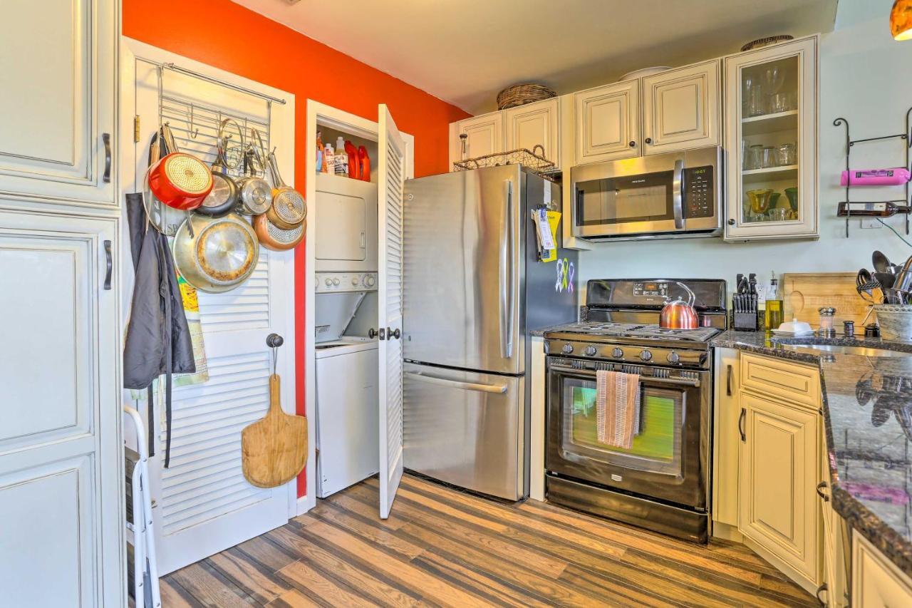 Mountain Creek Condo With Grill Walk To Lifts! Vernon Eksteriør billede